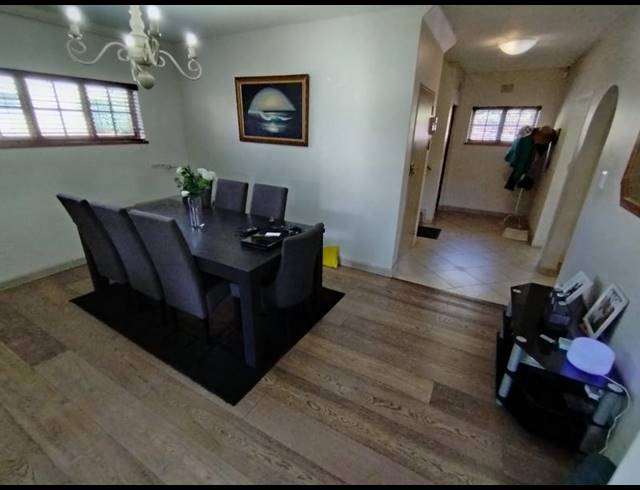 3 BEDROOM TOWNHOUSE FOR SALE IN SUNNINGDALE